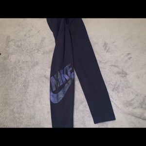 Nike leggings ✔️